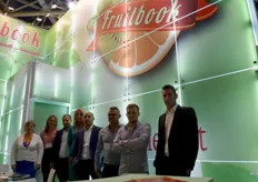 Fruitbook mostly is an importer but also exports. with the head office in Saint-Petersburg and branch offices are located in Novorossiysk - Russia, Poeldijk, Israel. The company also has warehouse in these countries to supply clients in Russia and throughout Europe. Left Anna Yurkina, a client, Alexander Evlanov, Larisa Khachikian, Arkadiy Pechatnikov, Yuri Malchikov, Adam Yahnin, Jean Denis Mordant.