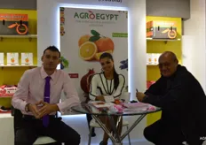 Agro Egypt has trade in citrus as its activity, specializing in oranges. Rimma and Rashid Demchenko.