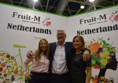 Fruit-M from Maasdijk. Left Laura Slektaviciute, Nicolaas Slagter, import manager of retailer Lenta from St Petersburg, and Svetlana Belskaia.