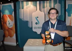 Jeff Watkin with Sev-Rend showing packaging for clementines.