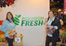 Julie Myhre and Nicole Brandt with Robinson Fresh