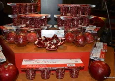 Pomegranate (aril) display from Ruby Fresh