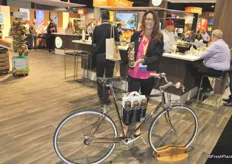 Nancy Pickersgill promotest the Kumato campaign, where you can win this bike