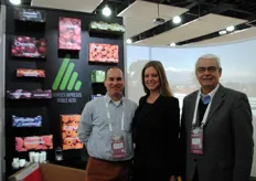 A part of the team from Envases Impresos Roble Alto. They offer packaging solutions for the export of fruits.