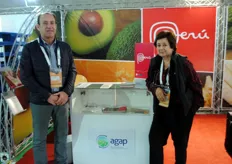 Enqrique Camet Piccone and Ana María Duesta from AGAP, Association of Peruvian Agrarian Producers Guilds. Both spoke during the presentation about Peru - growth and competition.
