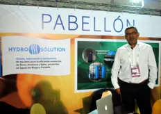 René Valenzuela promoting Hydro Solution at the innovation pavillion.
