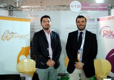 Erick Cea and Andrés Rodríquez from the Chilean Walnut commission and the Chile prunes association.