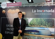 David Valenzuela from La Invernada Walnut.