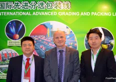 Milko Vaassen, Manager Commercial Engineering at Aweta, together with James, the Overseas Marketing Manager of Beijing Fruitong Science and Technology to his right and Xinfeng Bao, Scientist at Aweta, to this left. Aweta and Fruitong cooperate to develop the cold chain logistics and fresh cut market in China