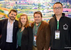 The Spanish fruit industry is well represented with Arturo Soler, Lucia Lopez, Antonia Santos of Agromarketing and Norman Chan, translator