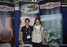 Claudia Pizarro-Villalobos and Angela Salinas with D'Arrigo Bros. of California.