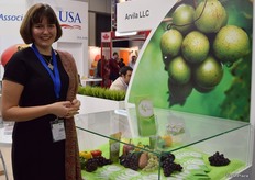 Bonnie Braich-Fornae, Export specialist from Arvila, a tropical fruit and nut exporter out of Florida, in the SUSTA group stand.
