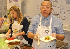 Gary Loen explains what the main dish contains