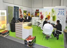 The booth of Select Fruit