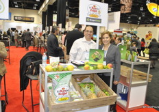 Eli Faustinos and Genesis Miranda Soto frm Multi Fresh Produce