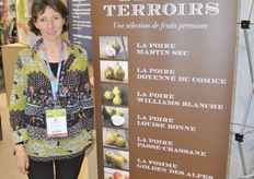 Séverine Gaillard from Fruits & Compagnie. The company has a new brand to promote old varieties of apple, pear and apricot. They serve mainly delicatessen.