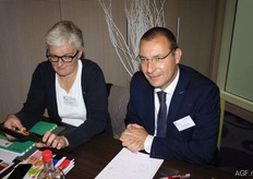 Ann De Craene from VBT with Peter Verbaas from GroentenFruit Huis.