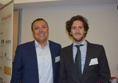 Ronald Guendel from Bayer and Ignacio Gomez Ferrer from Tecnidex.
