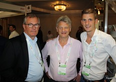 Arie Vooren and Niels Klapwijk (Levarht) with in the middle Steve Rudge (Reynolds)