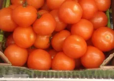 Loose tomatoes at 1.78 euro per kilogram.