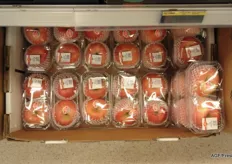 Chinese apples are sold in pairs at the discount shop as well.