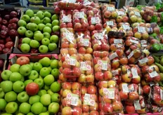 The Icelandic supermarket has a wide range of apples, but mostly the sweeter strains.