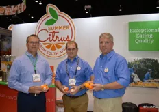 First shipments of South Africa citrus for the season have arrived in the US. From left to right: Stu Monaghan with Seald Sweet and Stiaan Engelbrecht and Philipetri Fourie representing Summer Citrus from South Africa.
