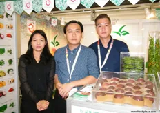 From the Viet Exotic Fruit stand: Mia, Lucas and Duy (Vietnam); the company is Global GAP and Viet GAP certified. It offers pitahaya, rambutan, passion fruit and many more.
