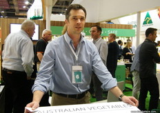 General Manager Karl Macintosh of Green Acres Australia (for AUSVEG); the company is a joint venture business, 100% owned by four, well established farming families who have been growing vegetables in Australia for many generations; Schreurs & Sons, Bulmer Farms, Corrigan’s Produce Farm and PJ&J Cochrane.