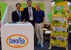 Johny Luang, Vicente Wang and Mr. Lien of Favorita Ecuador.