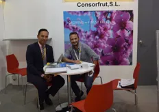 Julio Nestar Calvo of MSC and David Reynau from Consorfrut, a Spanish consortium integrated by experienced growers and traders from Spain and Argentina.