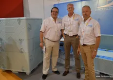 Keith Elliot, Keith Packer and Gerry Mundy were promoting the new reusable and collapsible shipping crate which also maintains temperature.