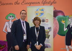 Victor Laurent and Nathalie Casal from Distrimex.