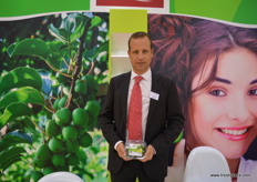 Jean-Baptiste Pinel with the new season kiwiberries which started loading last week.