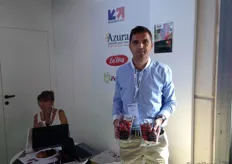 "Stanislas Frappé from Azura, responsible for the trade of tomatoes in France and other European countries. "The big USP from Azura tomatoes is that you can buy them year round."