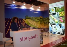 Ana Forcada and Elvira Monedero, at the stand of Alter Soft, Catalan company devoted to production management software and quality control of farms and agricultural warehouses.