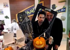 Stand of Kernel Export, promoting its pumpkins for Halloween, with its marketing manager Ian Claydon and Joel Pitarch, of FreshPlaza. Who is the scariest of the two?