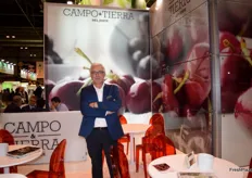 Domingo Fraile, manager of Campo y Tierra del Jerte, first Spanish company to export stonefruit to China.