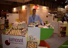 Jumosol, company of Fuentes de Ebro devoted the production on sweet onions.