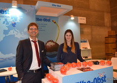 Thomas Dierkhuese and Nina Noltin from Elba-Obst.