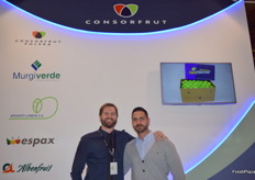Julian Neubauer and Javia Reynau at the Consorfrut stand.