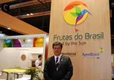 Luiz Roberto, of Abrafrutas, the organization that helps and provides support to Brazilian producers and exporters with, for example, its presence at this fair.