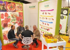 Customers in the booth in the Saveol booth