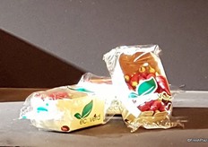 Hawo Fruits Spain with Chile Bio, new since the beginning of this year. Description: We are specialists in organic farming with more than 10 years of experience in the sector. Now we have developed a new variety of chili pepper: Chili bio.