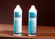 Decco Ibérica post cosecha with the Decco Aerosol Ultra. Decco presented this full-discharge aerosol based on glycolic acid since september this year. It is designed for use as a desinfectant in cold chambers without leaving subsequent waste problem and avoiding crosscontamination.
