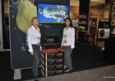 Jill Morrisson and Linda Rabadan promote the Juic!. A very juicy apple which is gaining in popularity. They have a new display, but also offer two pound bags