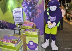 The Monkey from Grapple is proud with the fruit