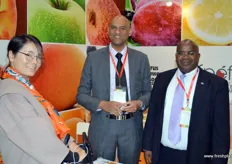 Lucien Jansen, CEO at the South African Perishable Products Export Control Board (PPECB), together with Mashudu Silimela, Counsellor of Agriculture, Forestry and Fisheries at the South African Embassy in Beijing. They are welcoming a visitor.