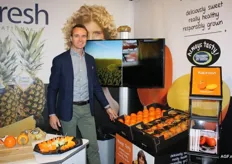 Dirk van den Heuvel of HillFresh, which paid additional attention to kakis at the fair.