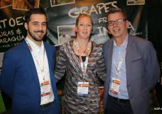 Jessica Mulder of Soho Produce, centre, with Niko Pennelli and Jos Muijsenberg of Fris-Co
